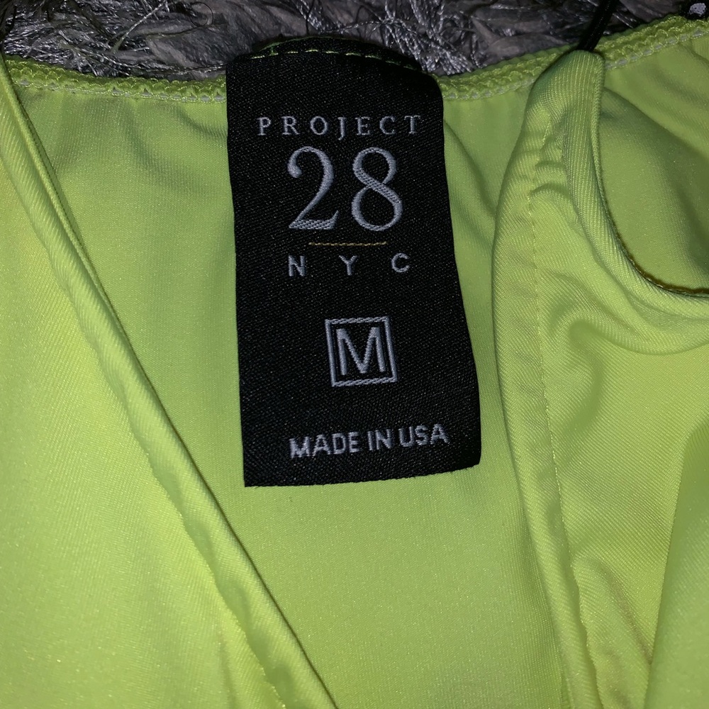 Lime green bodysuit - Picture 8 of 8